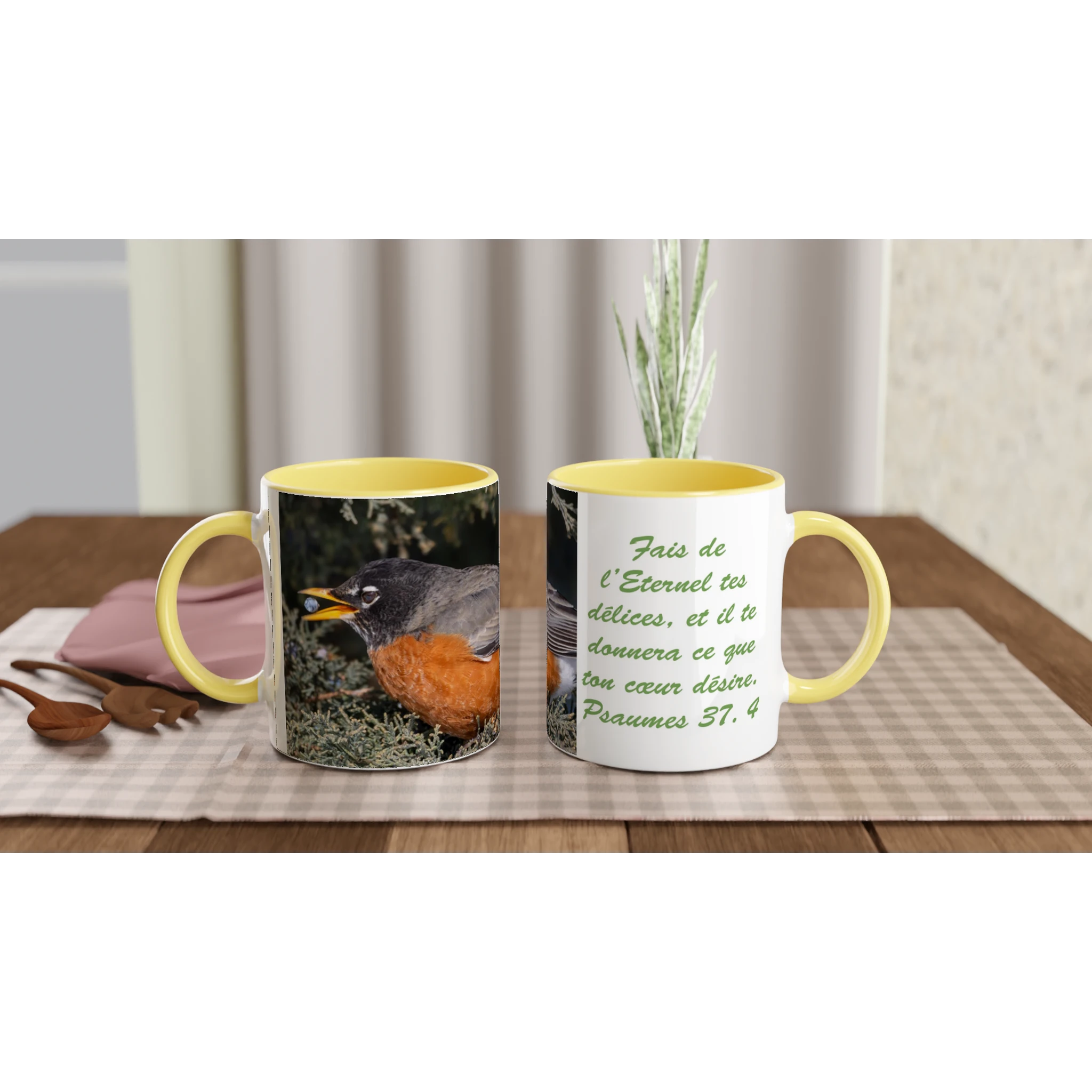 Tasse-merle-d-amerique-montage-Ps-37-4-jaune